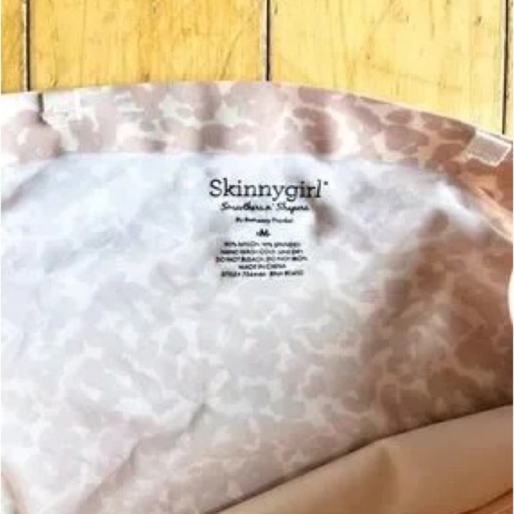 Skinnygirl Light Pink Shapewear Slip - Picture 4 of 4